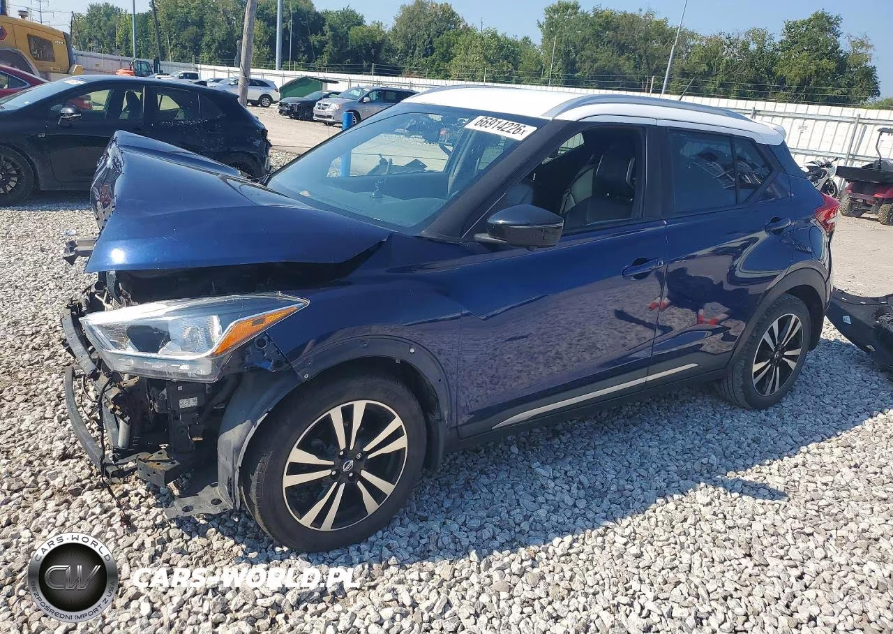 2018 Nissan Kicks Sr