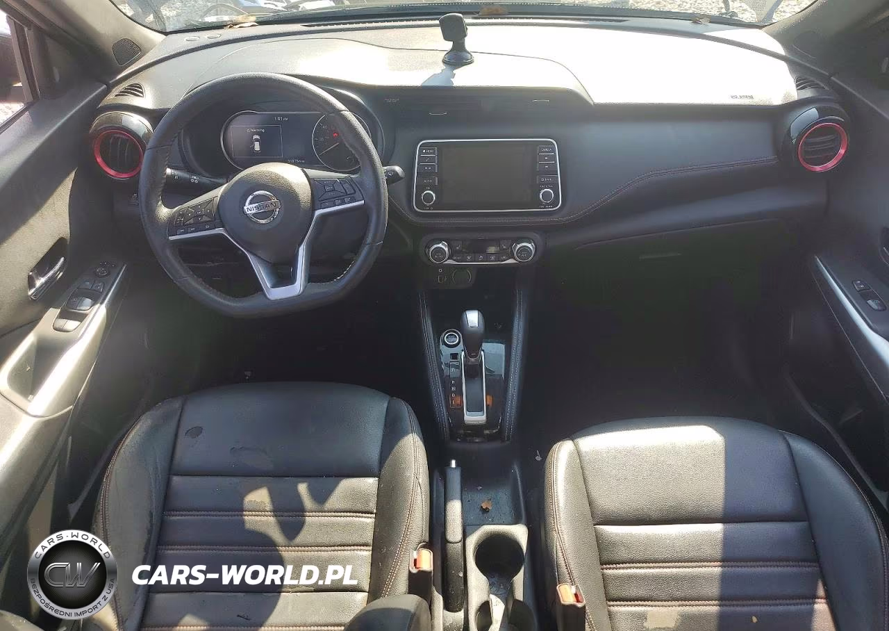 2018 Nissan Kicks Sr VIN:3N1CP5CU3JL543158 - 8