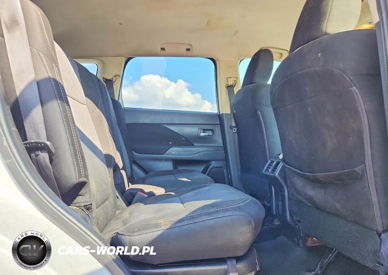 2020 Mitsubishi Outlander Es VIN:JA4AD2A39LZ039483 - 11