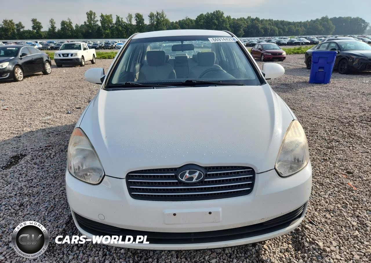 2008 Hyundai Accent Gls VIN:KMHCN46C38U250999 - 5