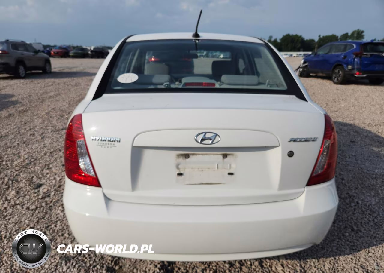 2008 Hyundai Accent Gls VIN:KMHCN46C38U250999 - 6
