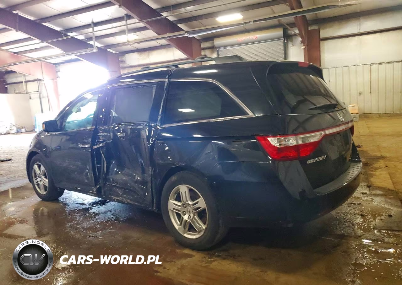 2011 Honda Odyssey Touring VIN:5FNRL5H98BB013727 - 2