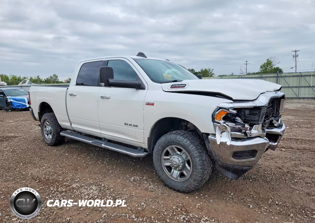 2019 Ram 2500 Big Horn VIN:3C6UR5DJ7KG627713 - 4