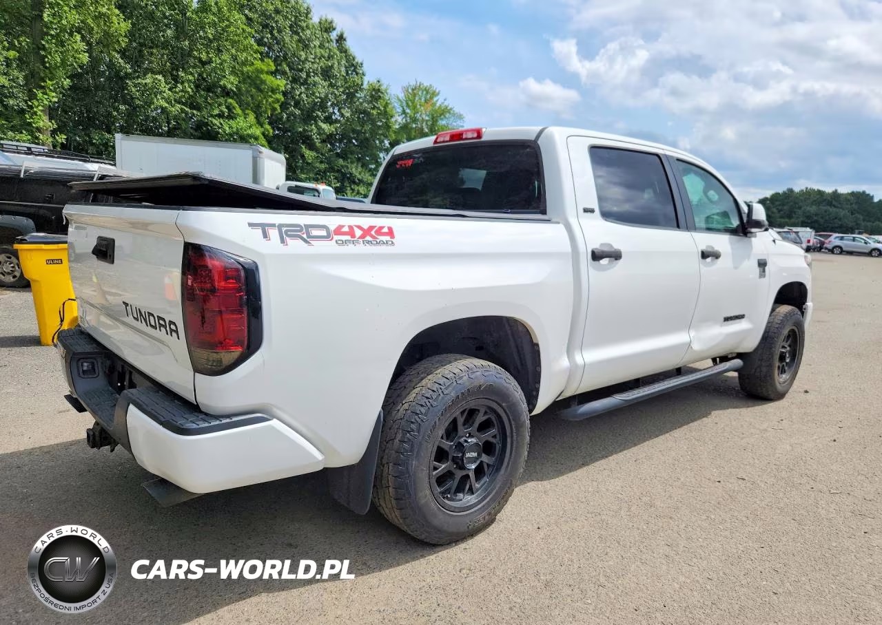 2018 Toyota Tundra Crewmax Sr5 VIN:5TFDY5F13JX708226 - 3