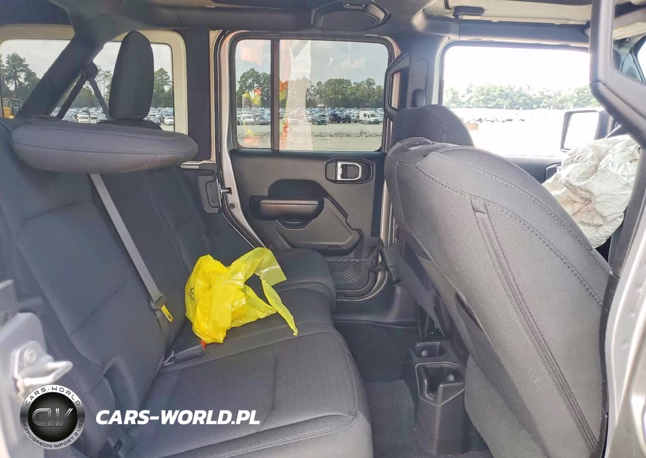 2019 Jeep Wrangler Unlimited Sport VIN:1C4HJXDG4KW582782 - 11