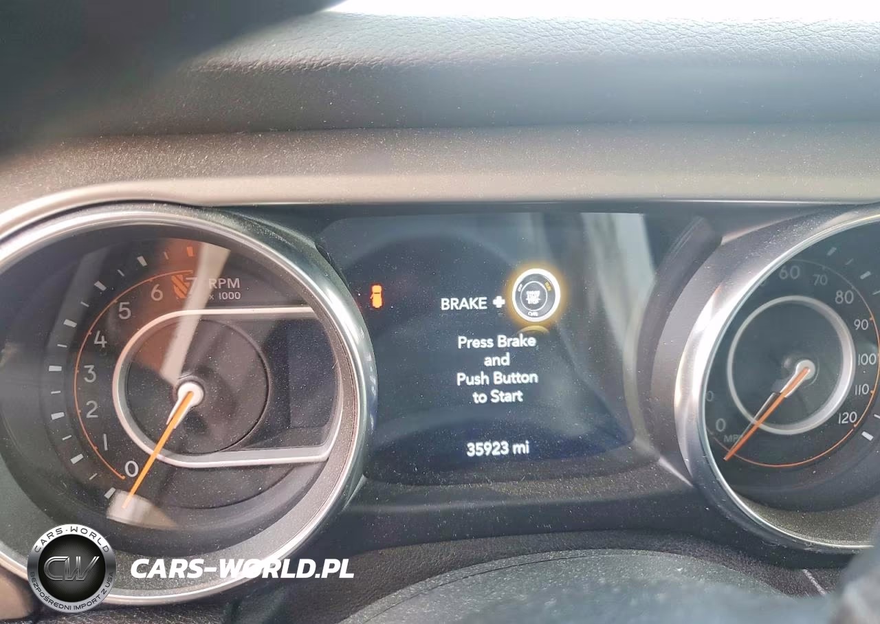 2019 Jeep Wrangler Unlimited Sport VIN:1C4HJXDG4KW582782 - 9