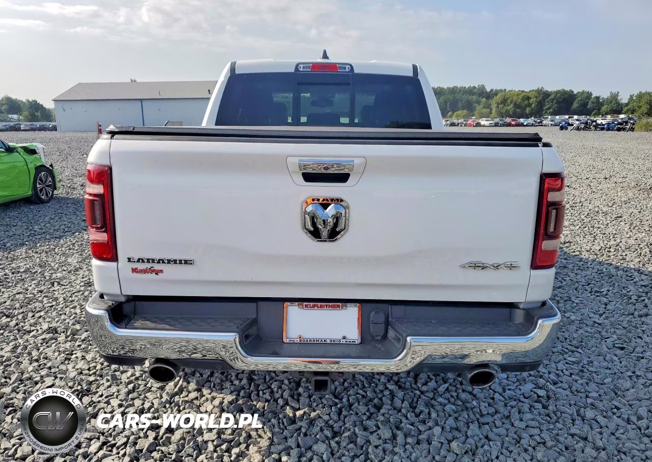 2020 Ram 1500 Laramie VIN:1C6SRFJT4LN116617 - 6