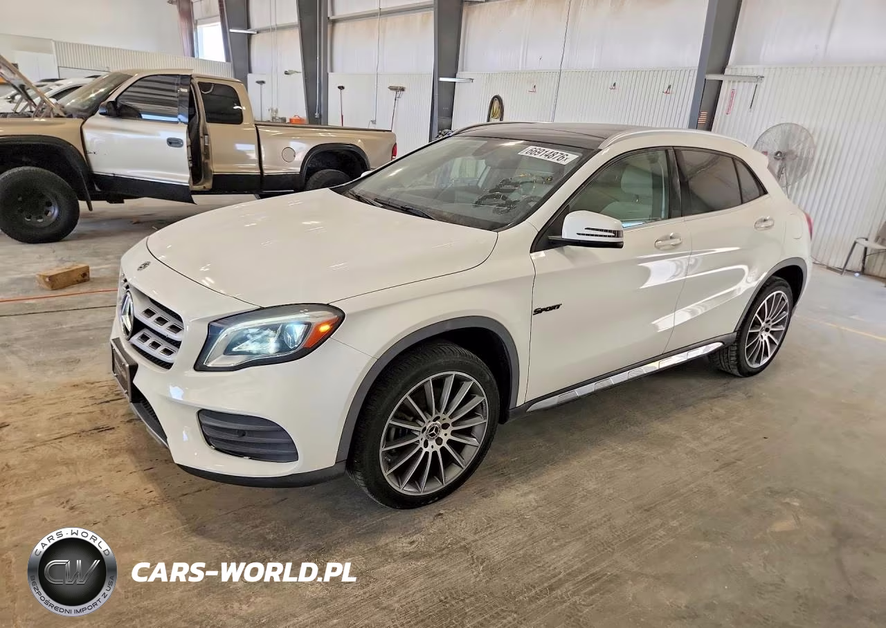 2019 Mercedes-Benz Gla 250 4Matic – zdjęcie 1 z 13