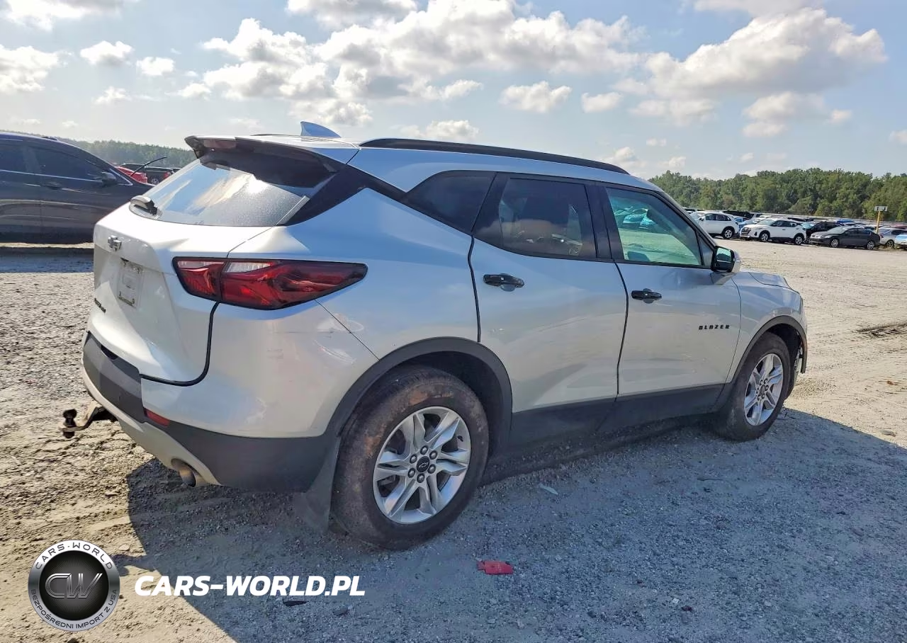 2022 Chevrolet Blazer 3Lt VIN:3GNKBJRS6NS152577 - 3