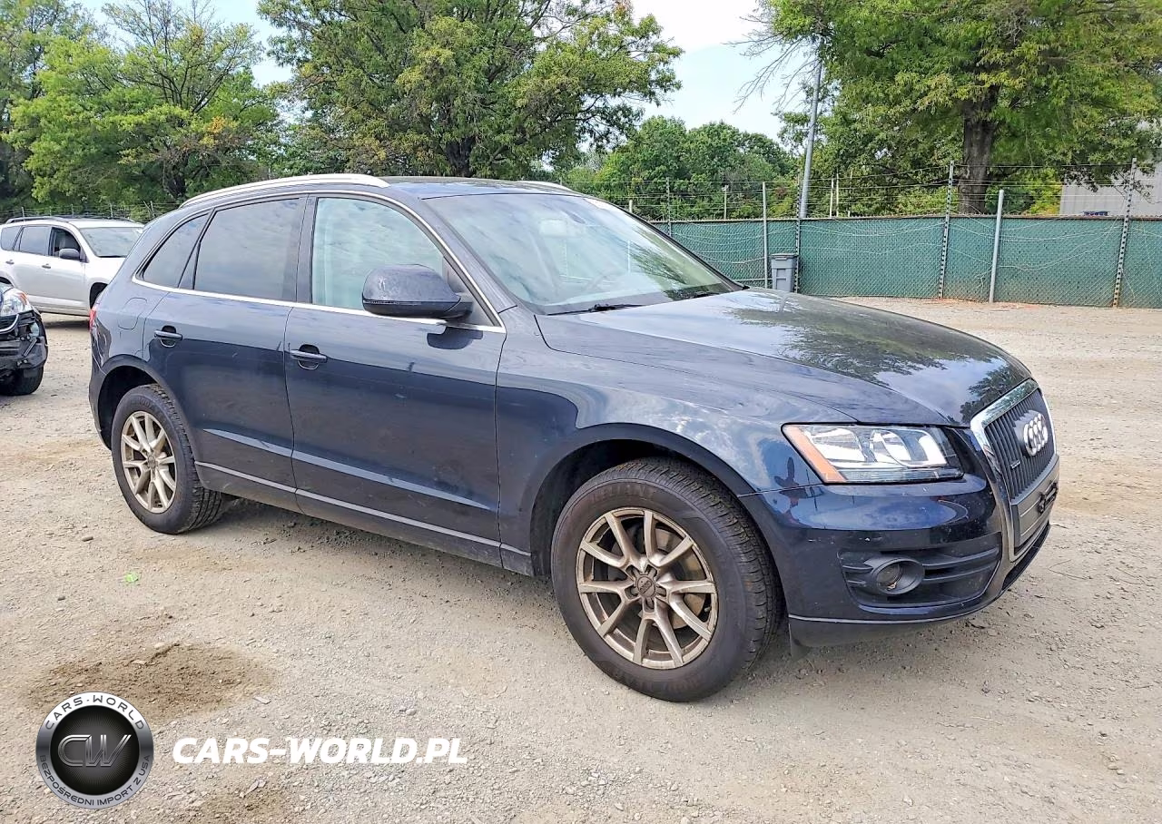 2012 Audi Q5 Premium VIN:WA1CFAFP2CA011922 - 4
