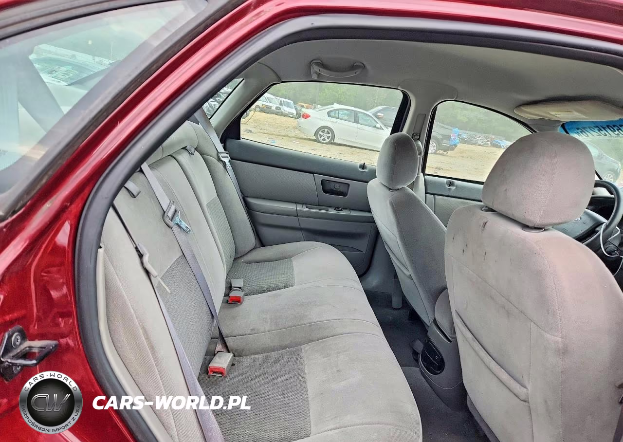 2006 Ford Taurus Se VIN:1FAFP53UX6A204279 - 10