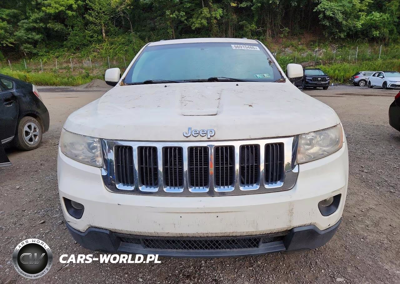 2011 Jeep Grand Cherokee Laredo VIN:1J4RR4GG3BC576295 - 5