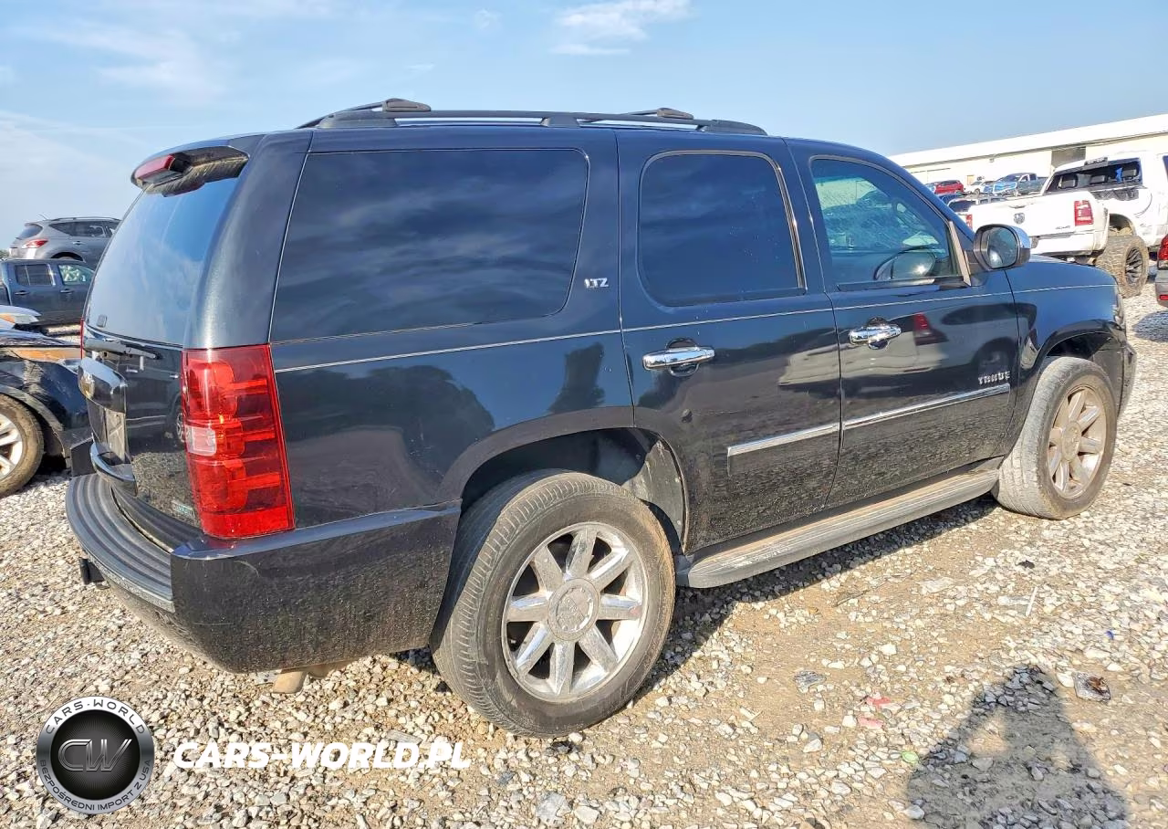 2010 Chevrolet Tahoe C1500 Ltz VIN:1GNUCCE06AR152159 - 3
