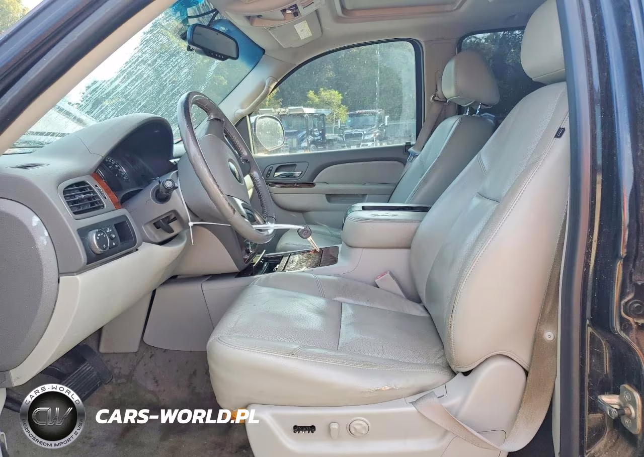 2010 Chevrolet Tahoe C1500 Ltz VIN:1GNUCCE06AR152159 - 7