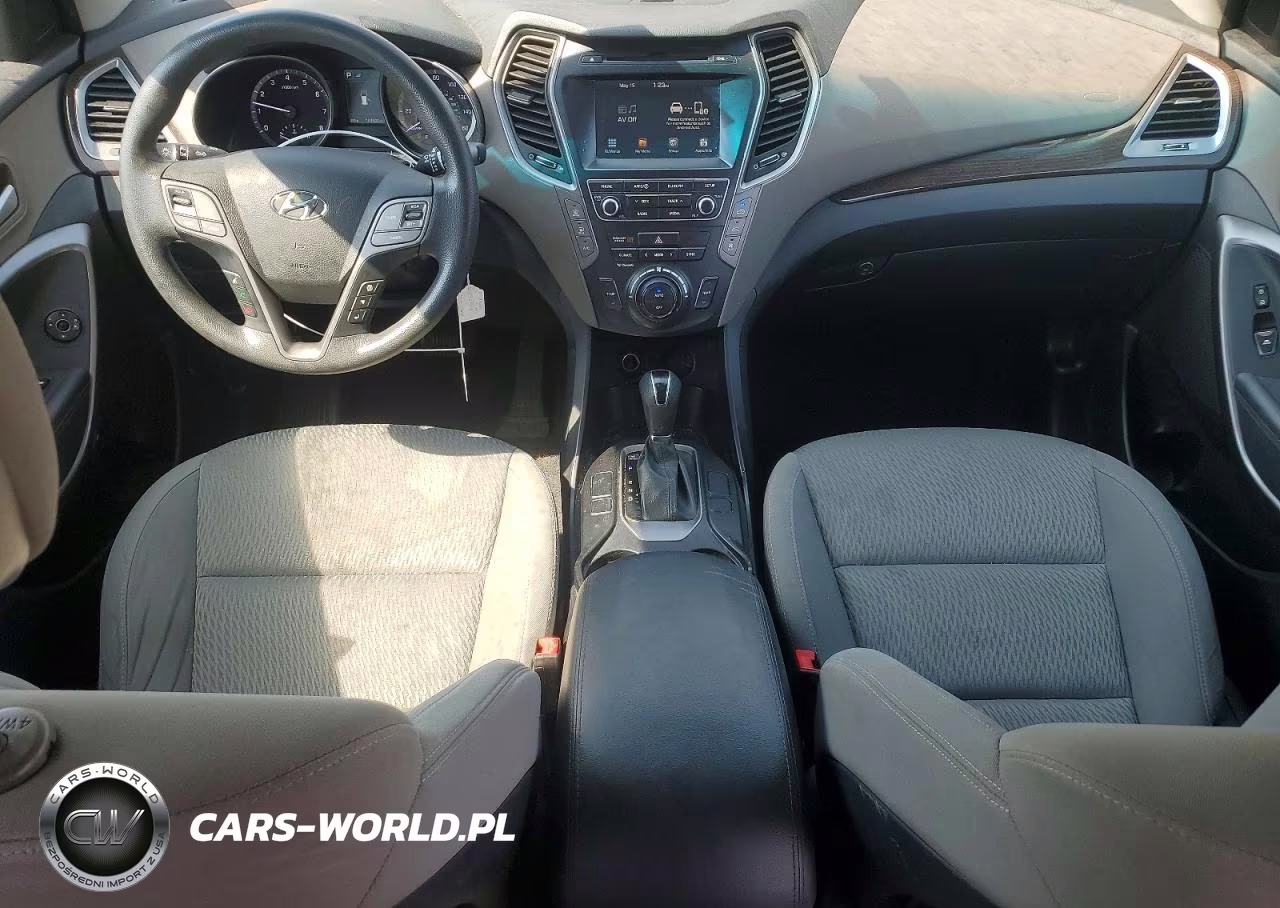 2017 Hyundai Santa Fe Se VIN:KM8SM4HF0HU192503 - 8