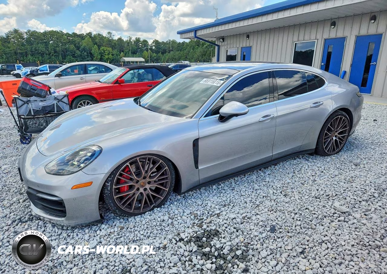 2021 Porsche Panamera 4S
