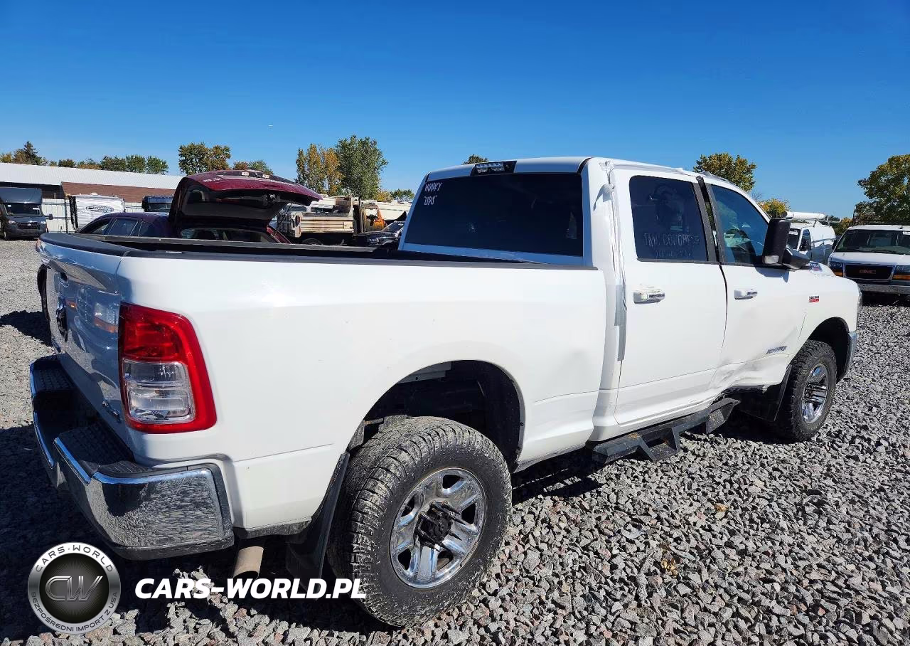 2019 Ram 2500 Big Horn VIN:3C6UR5DJ6KG700117 - 3