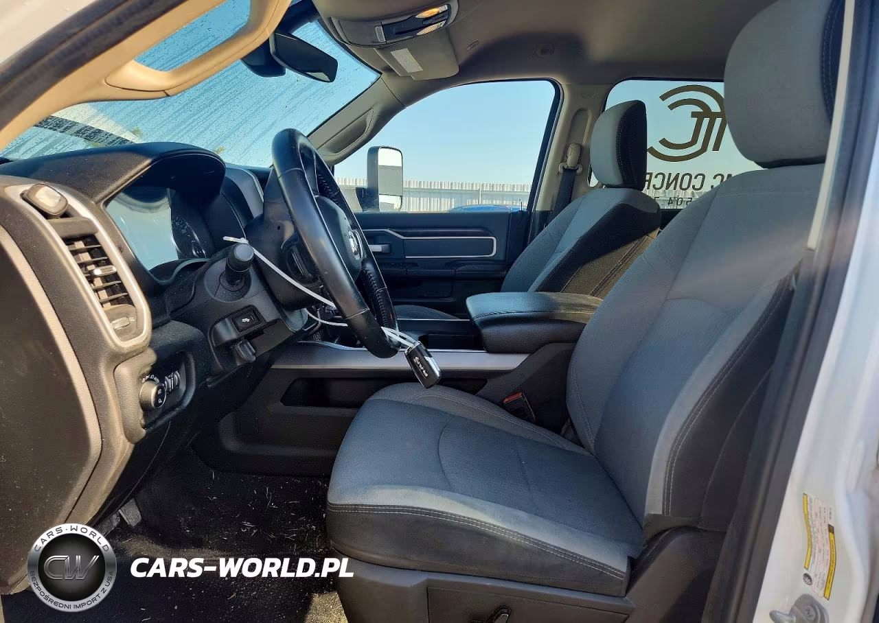 2019 Ram 2500 Big Horn VIN:3C6UR5DJ6KG700117 - 7