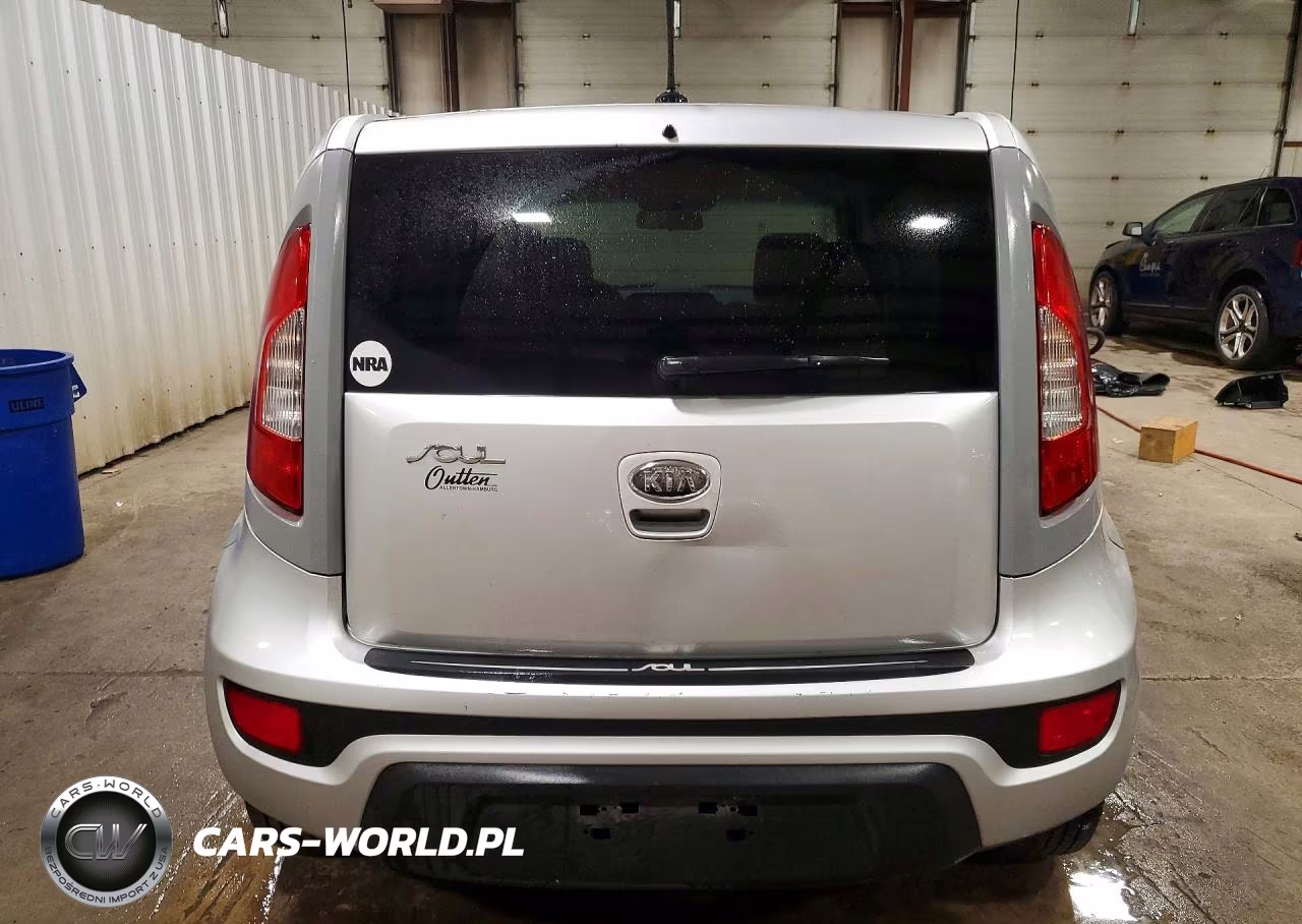 2012 Kia Soul Base VIN:KNDJT2A52C7435812 - 6