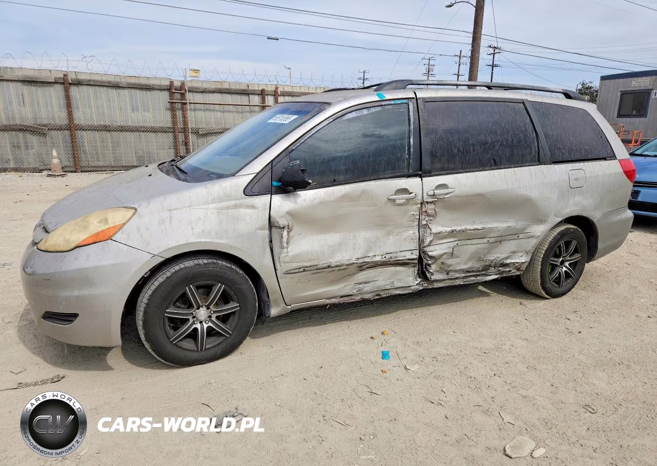 2006 Toyota Sienna Le 7 Passenger