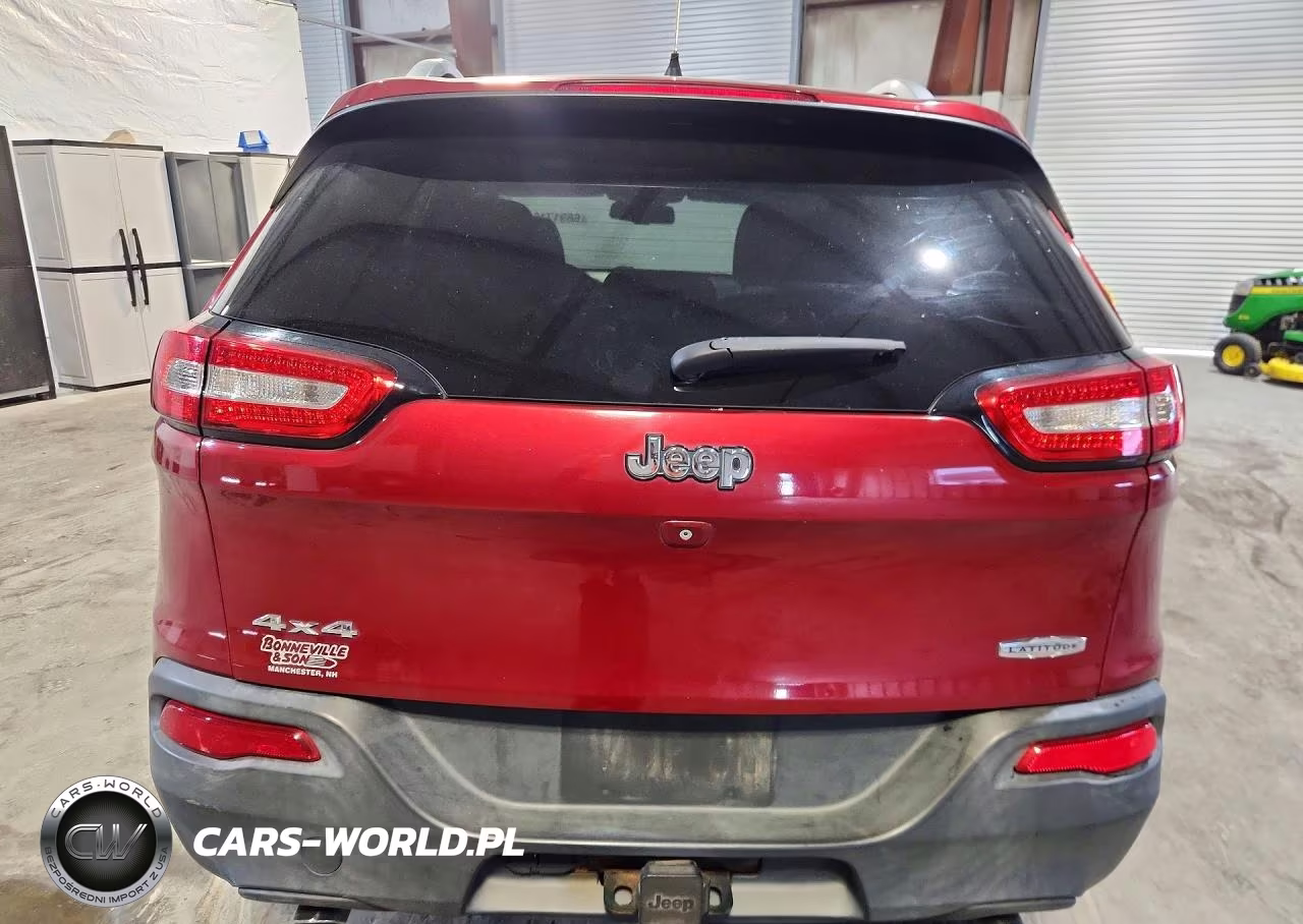 2014 Jeep Cherokee Latitude VIN:1C4PJMCS9EW226445 - 6