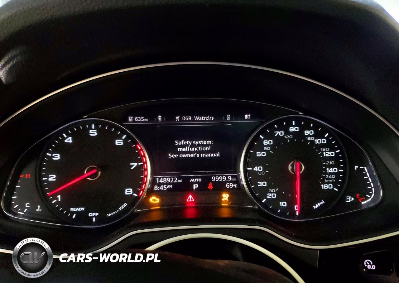 2017 Audi Q7 Premium Plus VIN:WA1LAAF73HD004529 - 9