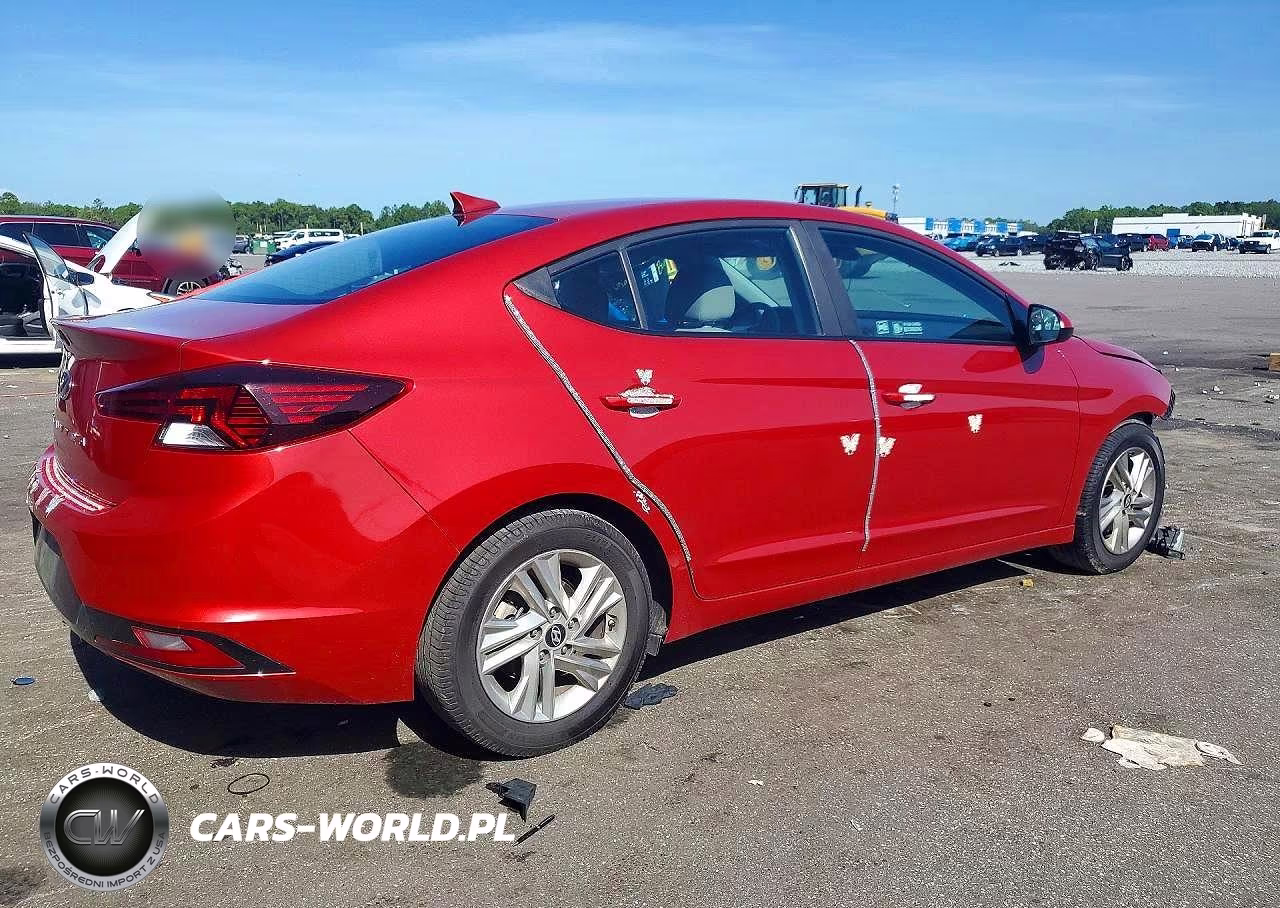 2019 Hyundai Elantra Sel VIN:5NPD84LF2KH458128 - 3