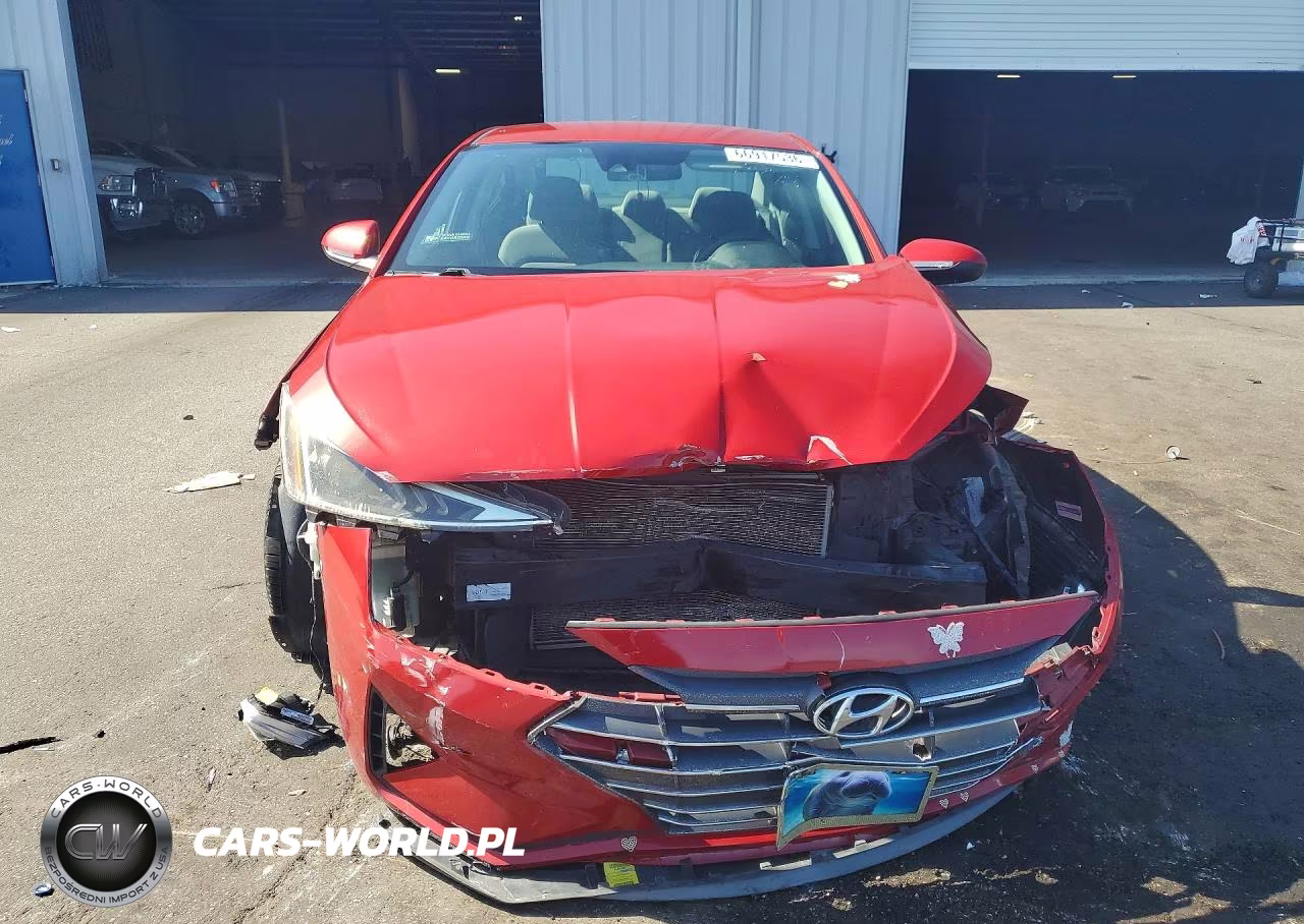 2019 Hyundai Elantra Sel VIN:5NPD84LF2KH458128 - 5