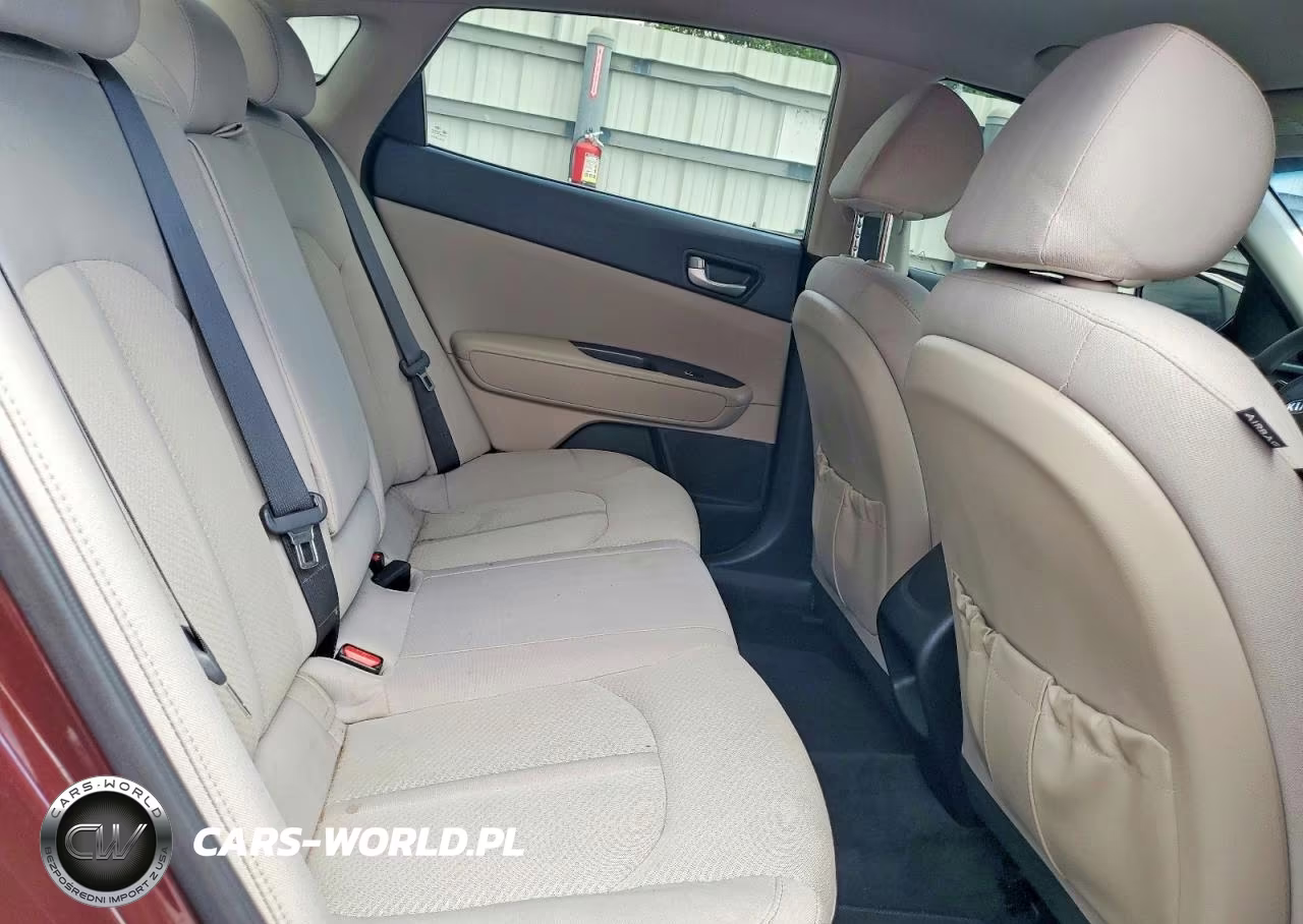 2018 Kia Optima Lx VIN:5XXGT4L37JG252508 - 10