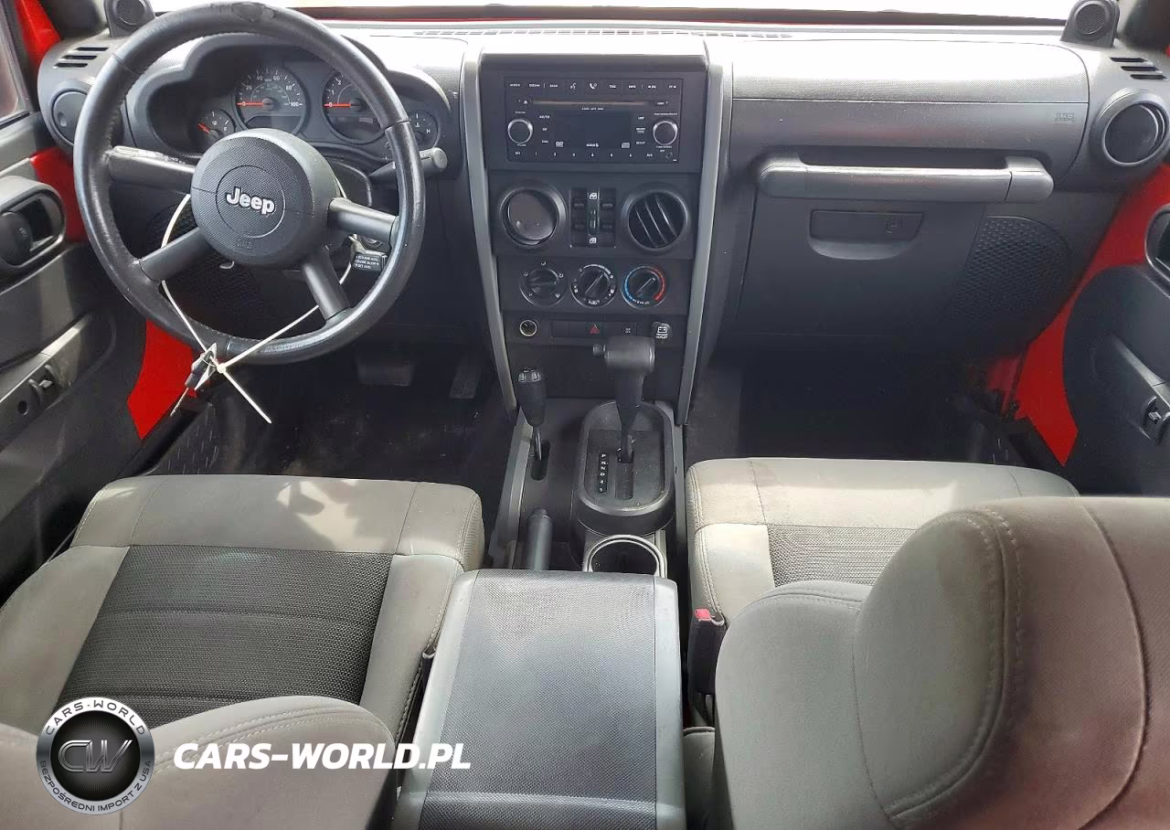 2008 Jeep Wrangler Unlimited X VIN:1J4GA39158L636278 - 8