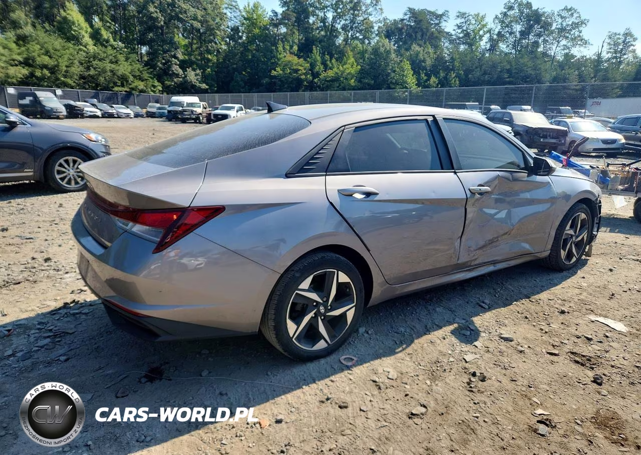 2023 Hyundai Elantra Sel VIN:KMHLS4AG4PU389038 - 3