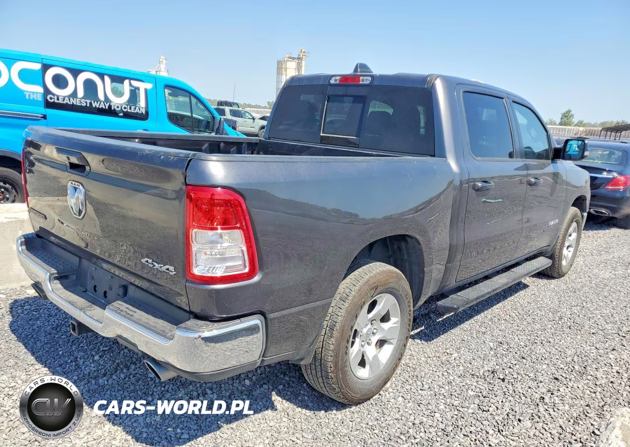 2021 Ram 1500 Big Horn-Lone Star VIN:1C6SRFFT7MN633002 - 3