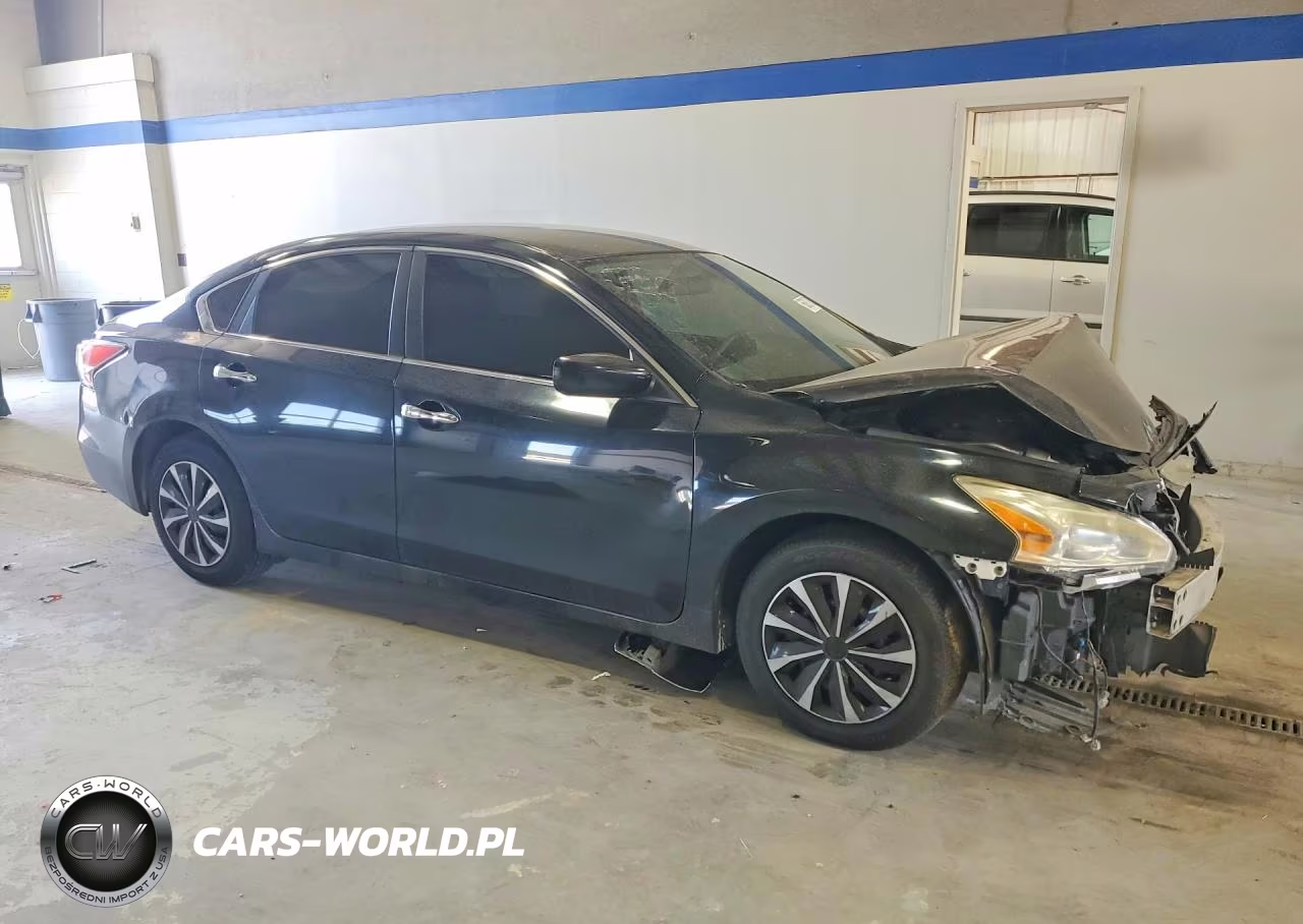 2015 Nissan Altima 2.5 S VIN:1N4AL3AP1FN892883 - 4