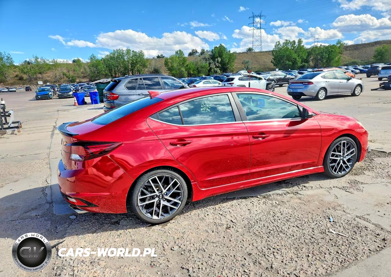 2019 Hyundai Elantra Sport VIN:KMHD04LB4KU856155 - 3