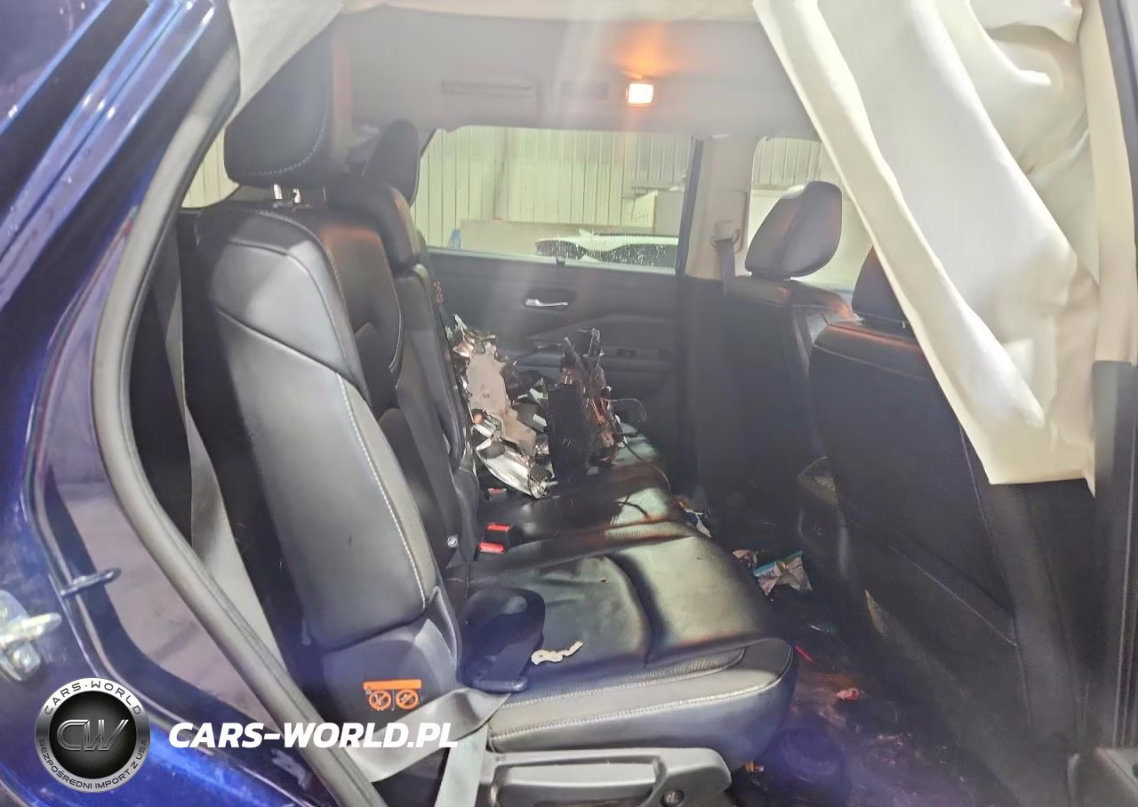 2023 Nissan Pathfinder Sl VIN:5N1DR3CC5PC236713 - 10