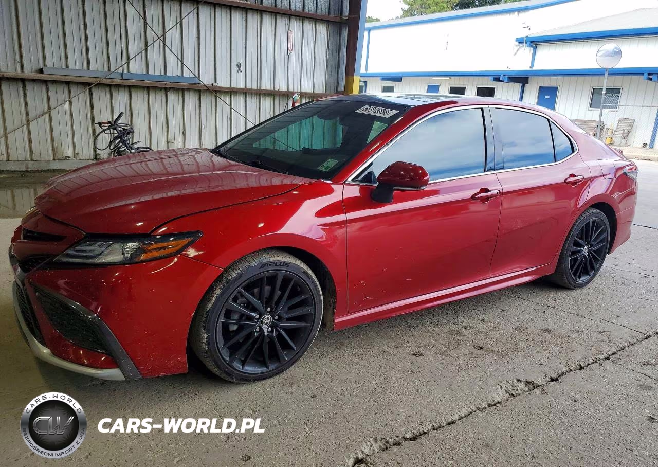 2021 Toyota Camry Xse V6 – zdjęcie 1 z 12