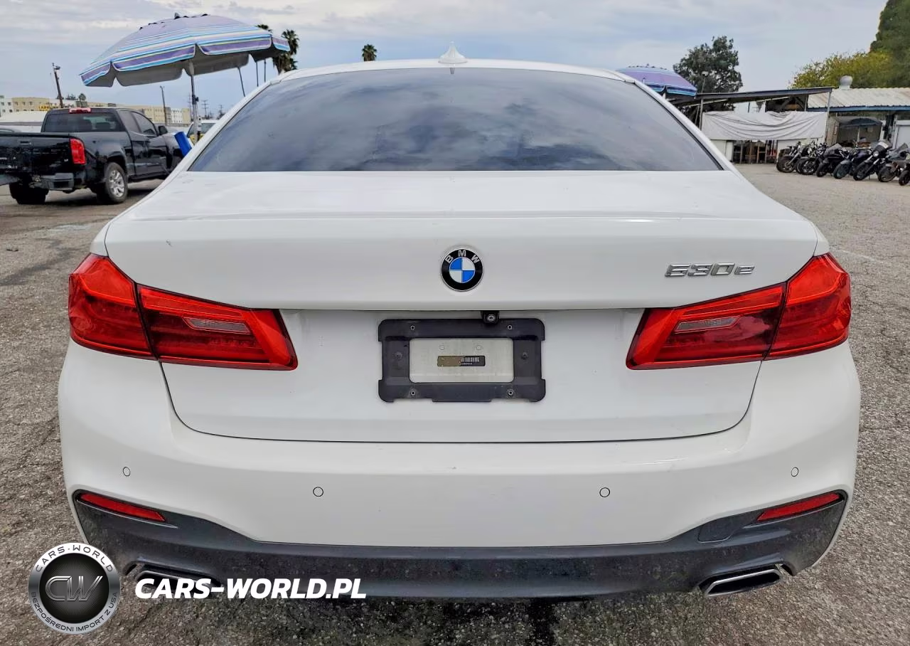 2018 BMW 530E VIN:WBAJA9C52JB250176 - 6