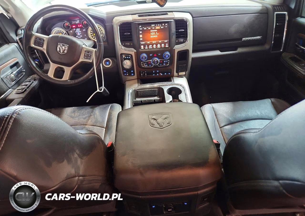 2016 Ram 1500 Laramie VIN:1C6RR7VTXGS323258 - 8