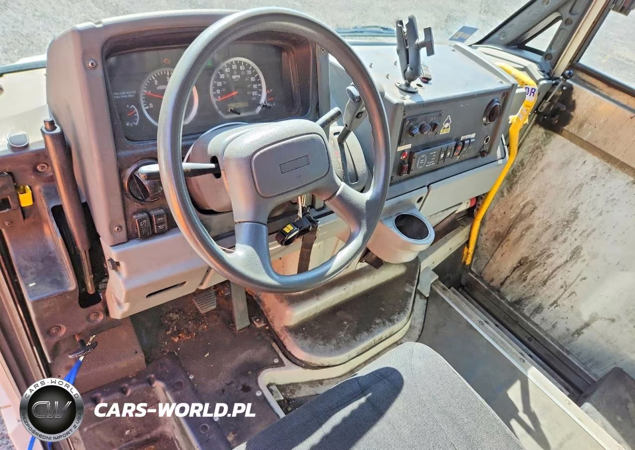 2013 Isuzu Npr VIN:JALB4T179D7W00330 - 8
