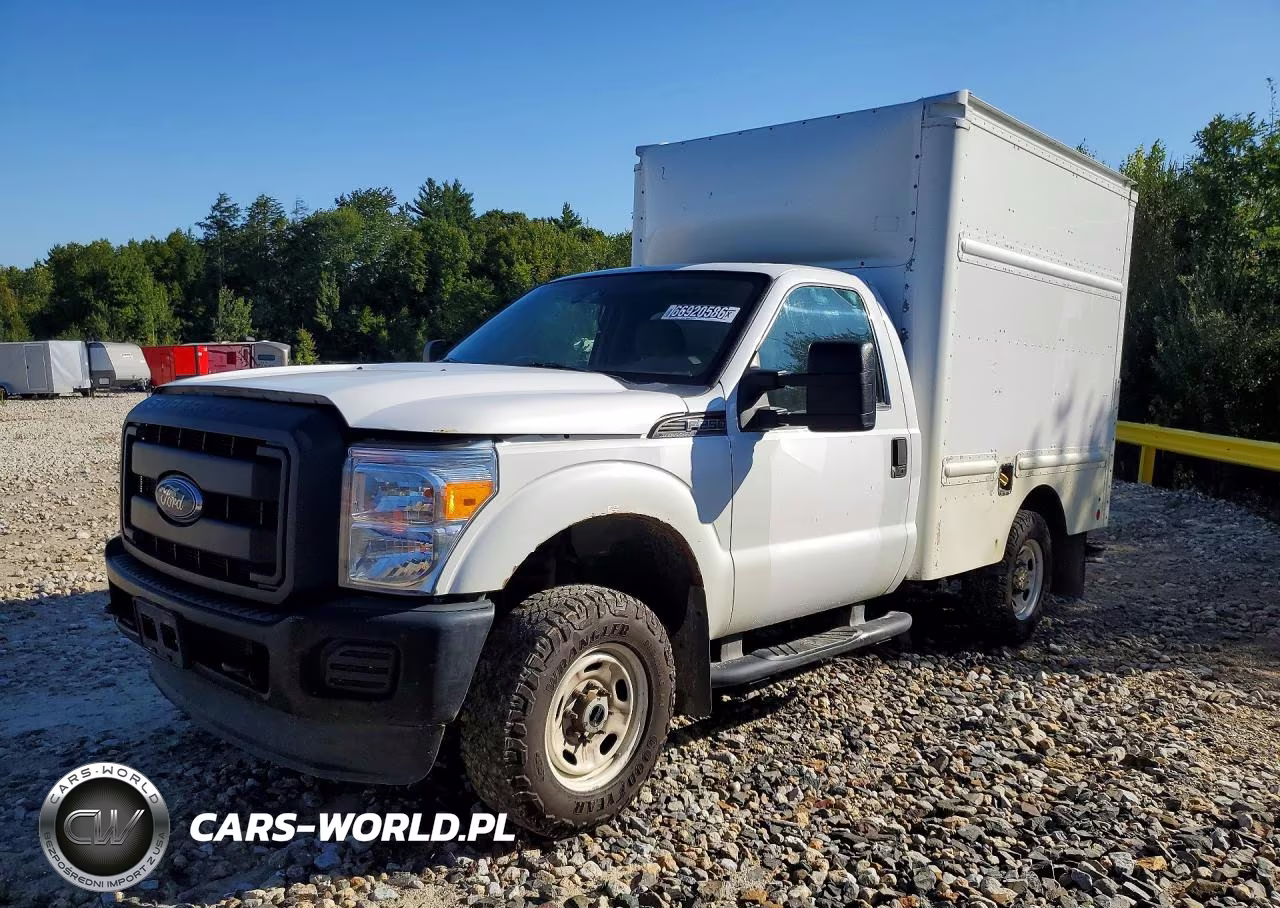 2015 Ford F250 Super Duty Box Truck