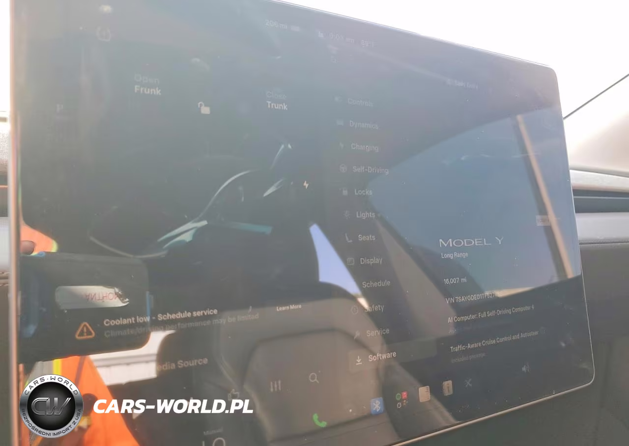 2026 Tesla Model Y VIN:7SAYGDED1TF527488 - 9