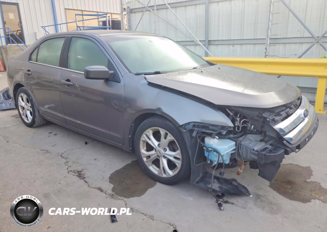 2012 Ford Fusion Se VIN:3FAHP0HA4CR161960 - 4