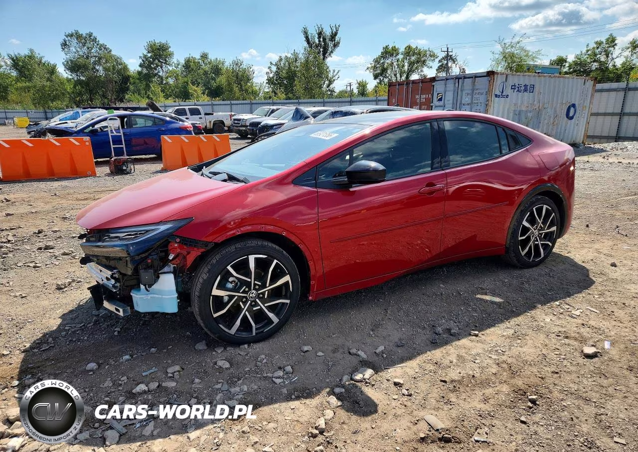 2026 Toyota Prius Plug-In Hybrid Xse – zdjęcie 1 z 13