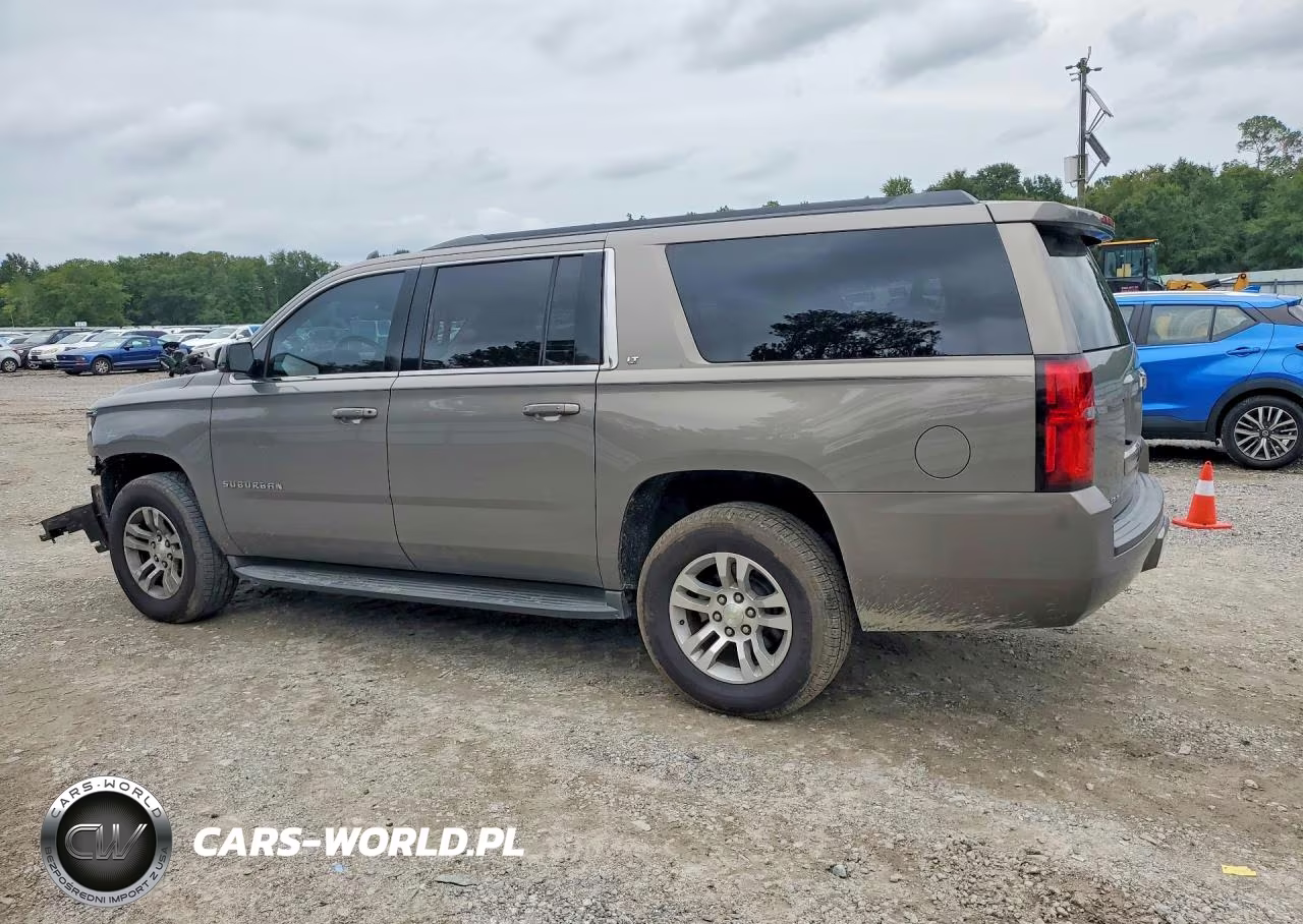 2017 Chevrolet Suburban C1500 Lt VIN:1GNSCHKC9HR144733 - 2