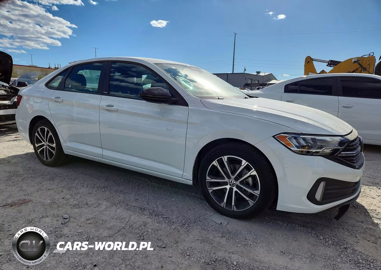 2024 Volkswagen Jetta Sport VIN:3VWAM7BU4RM008997 - 4