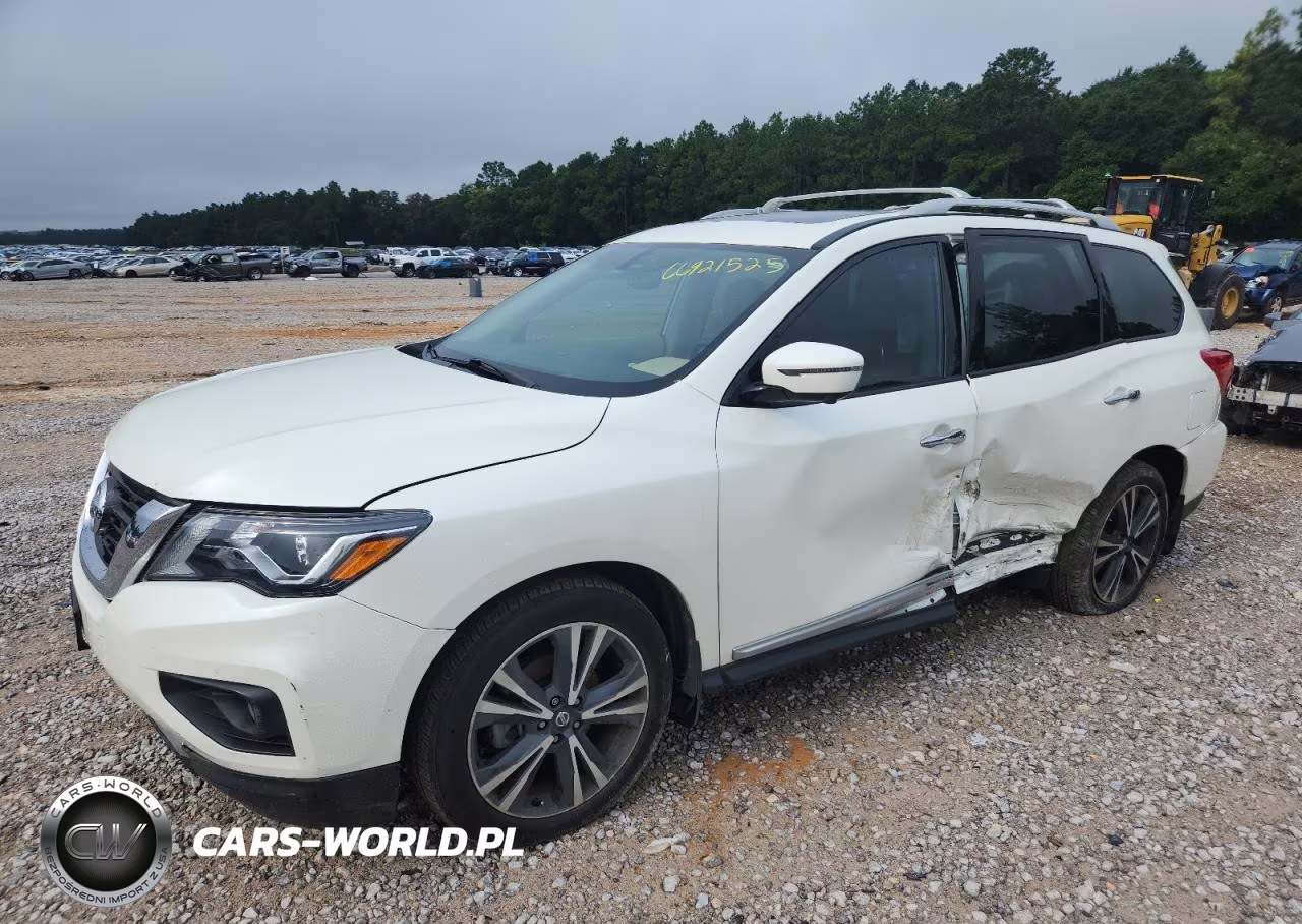 2020 Nissan Pathfinder Platinum
