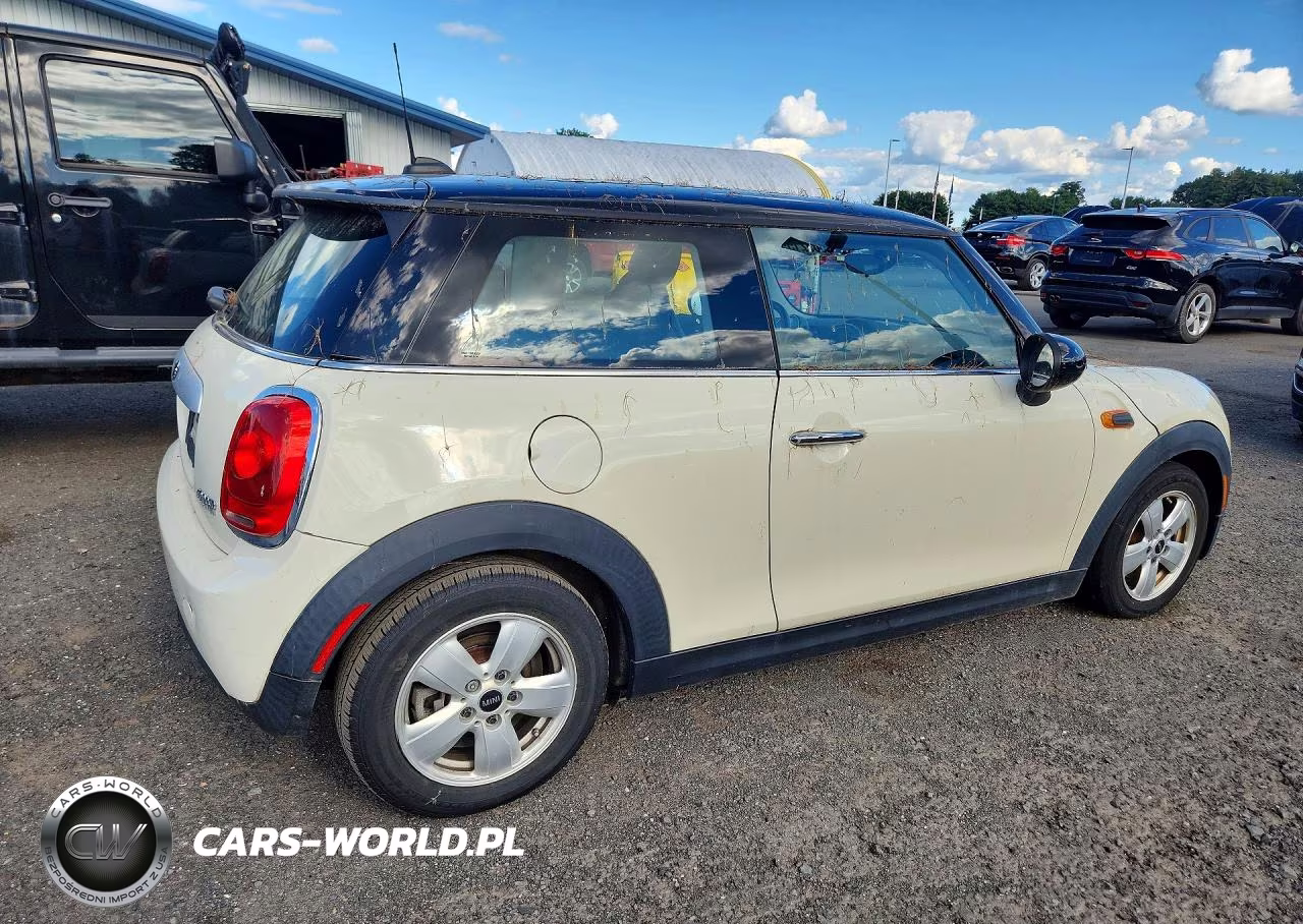 2015 Mini Cooper VIN:WMWXM5C55FT973788 - 3