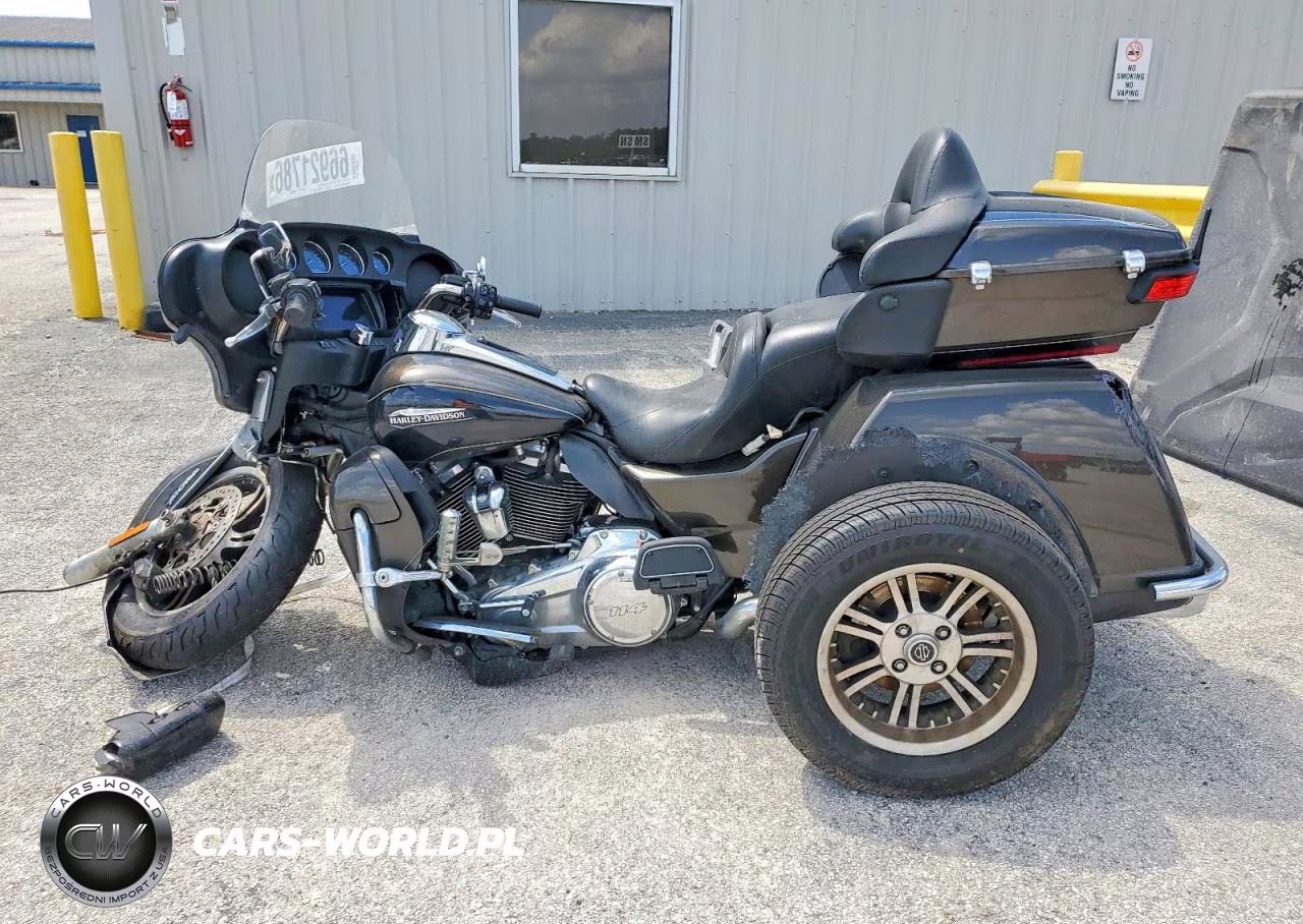 2020 Harley-Davidson Flhtcutg VIN:1HD1MAF13LB852638 - 3