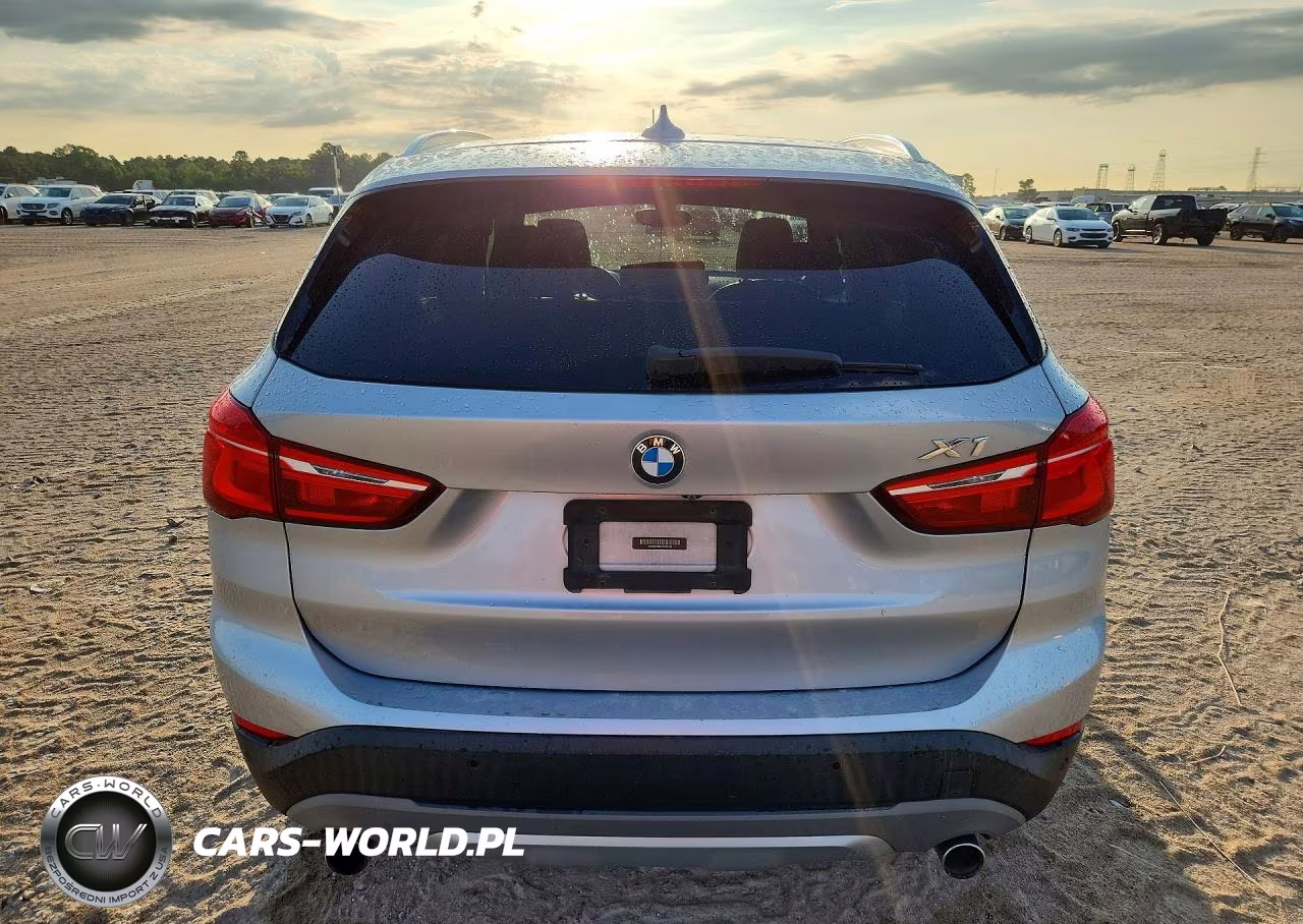 2017 BMW X1 xDrive28I VIN:WBXHT3C35H5F83056 - 6