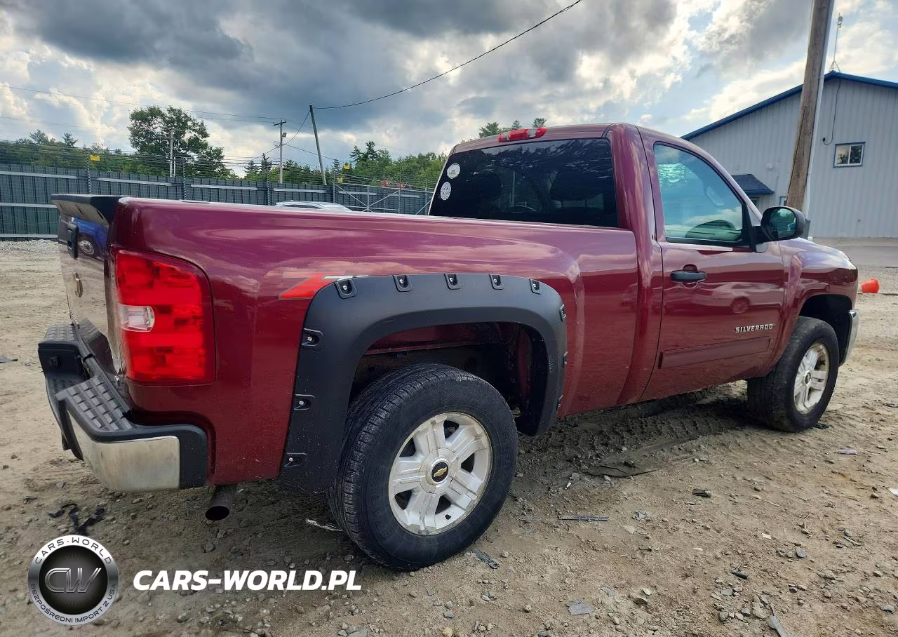 2013 Chevrolet Silverado K1500 Lt VIN:1GCNKSE04DZ330259 - 3